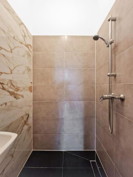 Tabor Strasse Apartment Відень Екстер'єр фото