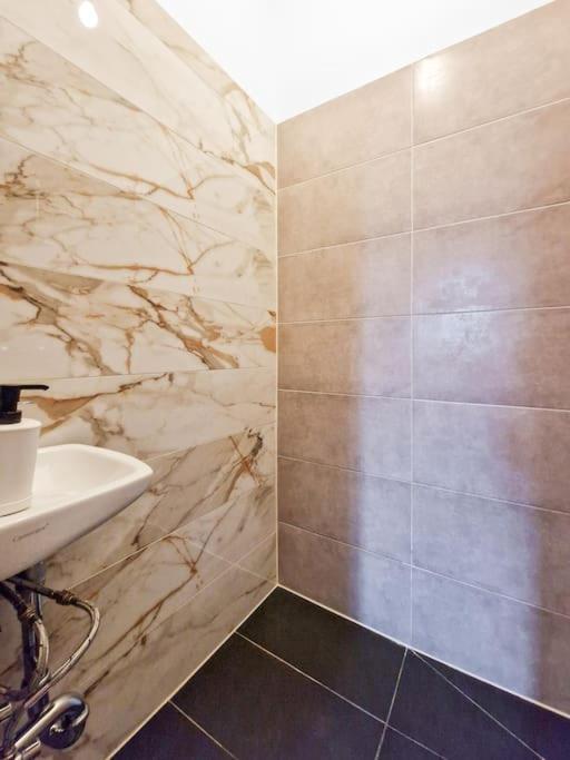 Tabor Strasse Apartment Відень Екстер'єр фото