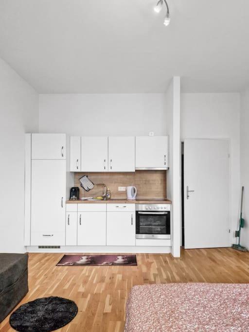 Tabor Strasse Apartment Відень Екстер'єр фото
